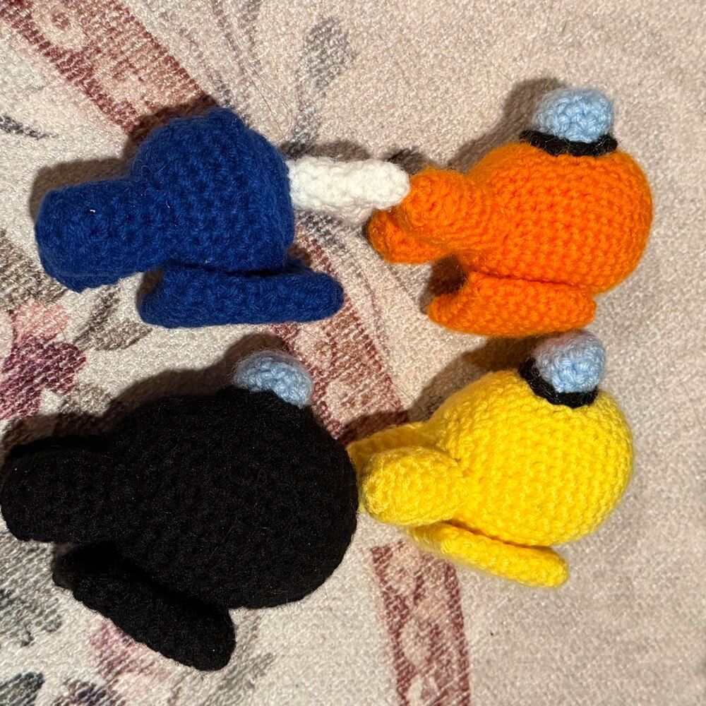 Among-us Multi Stuffed-animals - Picture 4 of 4